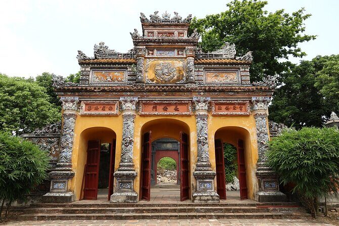 Discover Hue Imperial Citadel: Small Group Walking Tour Highlight - Why This Tour Offers Great Value