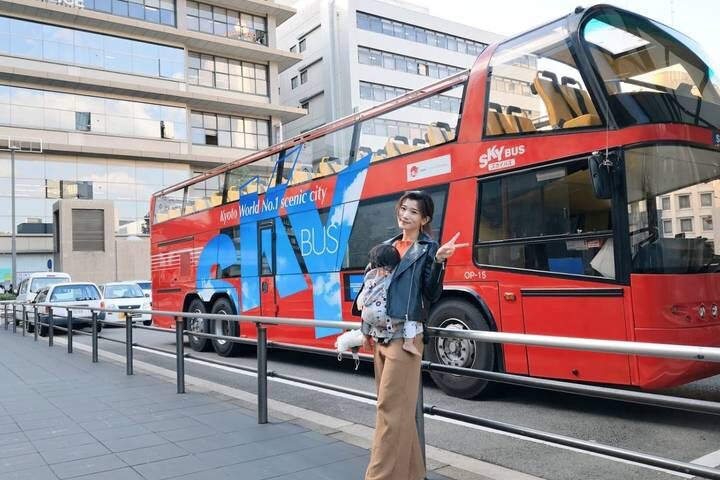 Discover Japan on a Budget: 8-Day Ultimate Starter by Vio Travel - Day 2: Tokyo from the open-top Sky Hop Bus