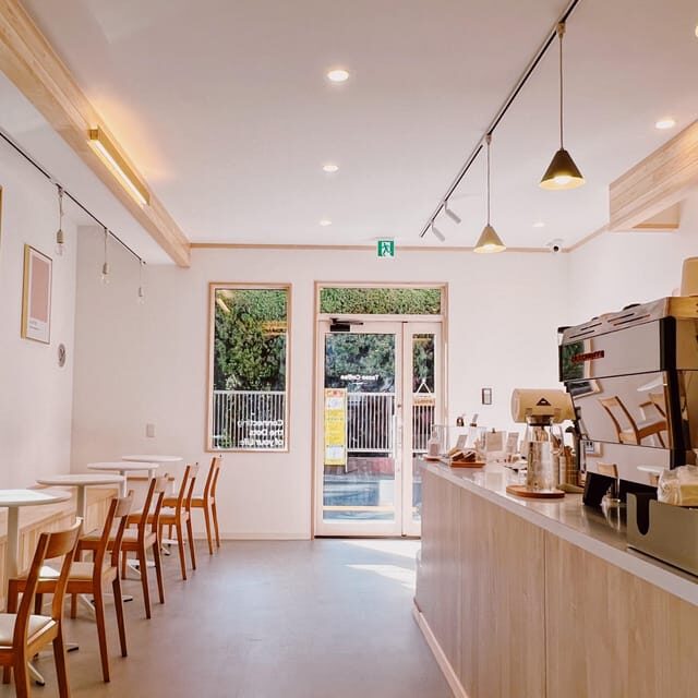 Discover Japanese Coffee Brewing Experience at Tokyo - The Venue and Atmosphere