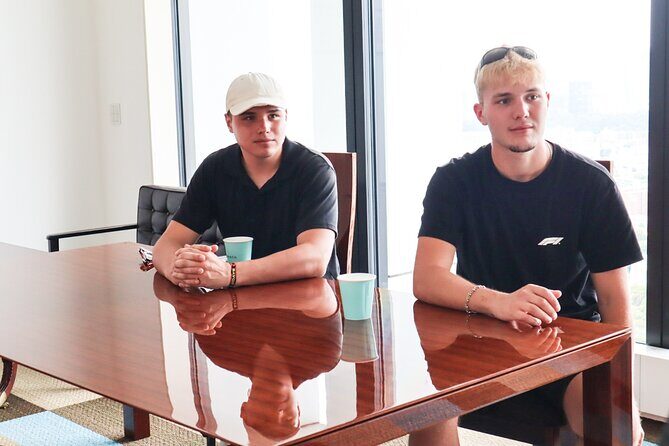 Discover Japanese Politics Over a Coffee in Tokyo - Who Should Consider This Experience?