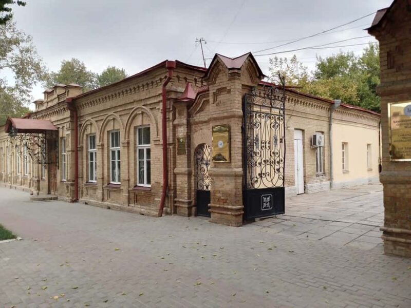 Discover Jewish Legacy in Samarkand  Guided Cultural Tour - Exploring the Jewish Quarter of Samarkand