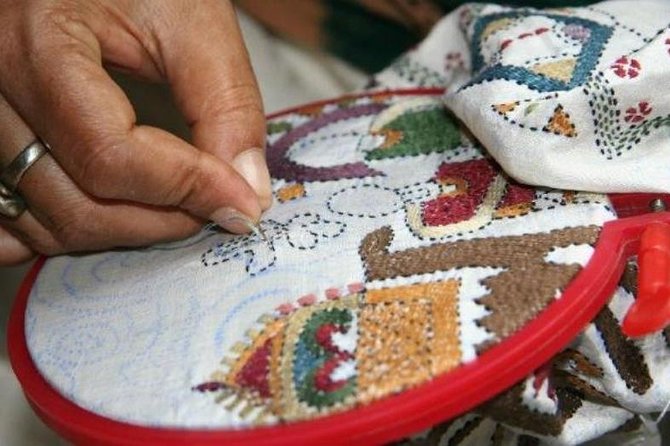 Discover Kantha Stitch Painting In Kolkata - Kantha Stitch Painting Process