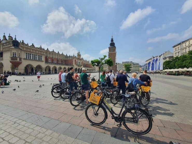 Discover Kraków by Bike With a Dutch Guide - Tour Highlights