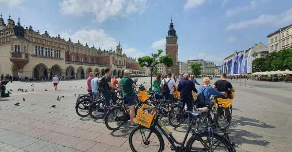 Discover Kraków by Bike With a Dutch Guide - Frequently Asked Questions