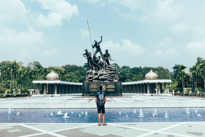 Discover Kuala Lumpur City Half Day Tour - Who Should Consider This Tour?