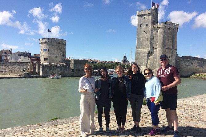 Discover La Rochelle: Discovery Walking Tour of La Rochelle - Directions