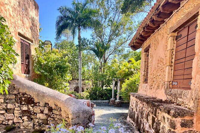 Discover La Romana Culture and local flavours - The Authenticity of Local Work: Visiting a Clothing Factory