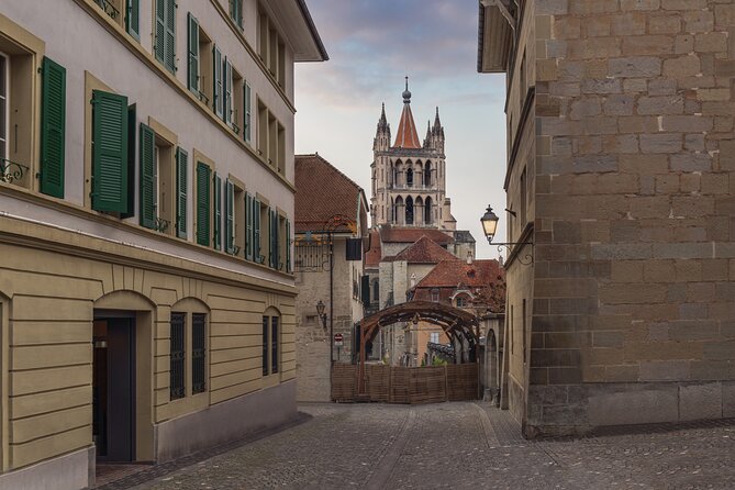 Discover Lausanne in 60 Minutes With a Local - Whats Included