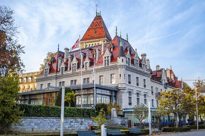 Discover Lausanne in 60 Minutes With a Local - Meeting and Pickup