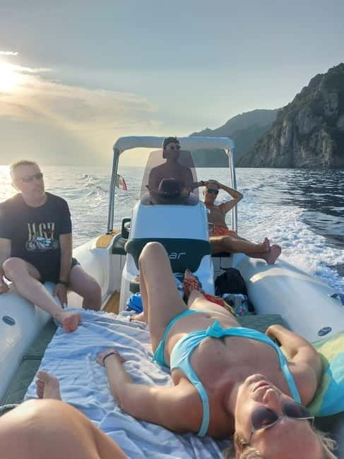 Discover Liguria from the sea. - FAQ