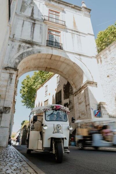 Discover Lisbon 4h Tuk Tuk - Booking Information