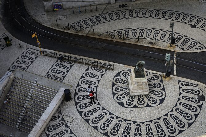 Discover Lisbon: Full-Day Private Tour & Gastro Experience - Taking in Local Culture and History