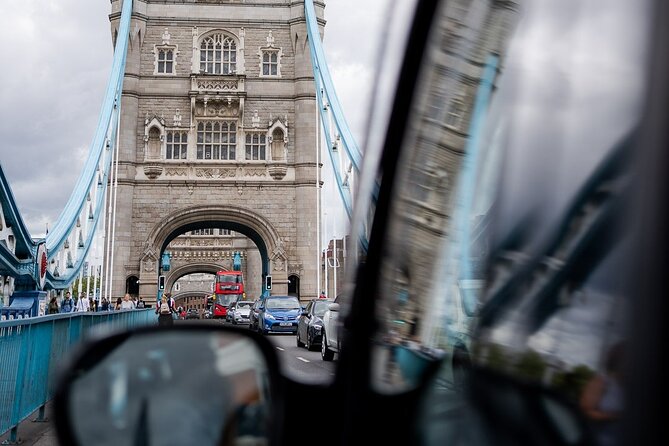 Discover London in a Panoramic Black Cab - The Sum Up