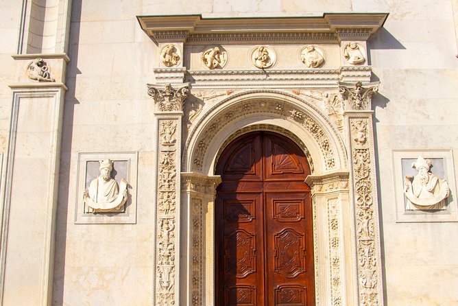 Discover Lugano'S Most Photogenic Spots With a Local - Tour Details