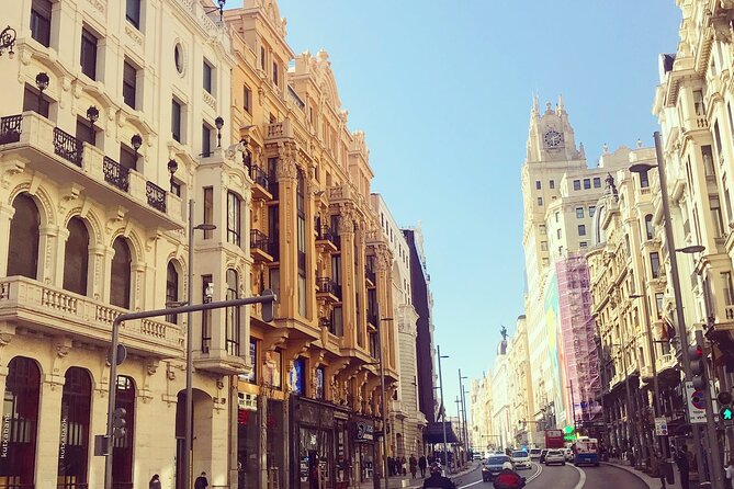 Discover Madrid'S Most Photogenic Spots With a Local - El Rastro: Vibrant Sunday Market