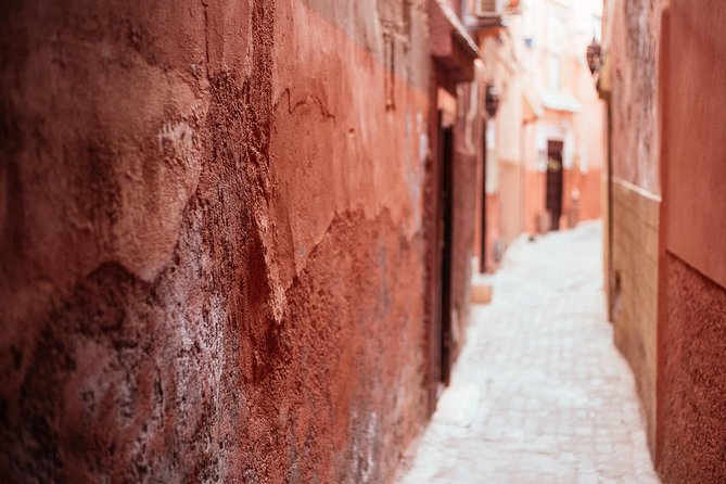 Discover Marrakech Like a Local Private Tour - The Sum Up
