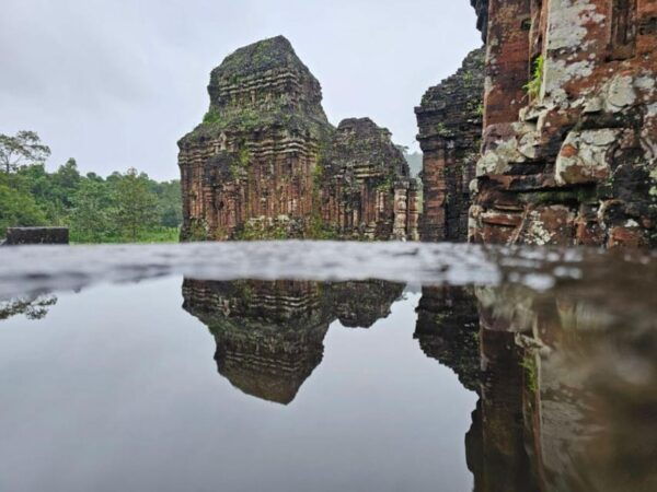 Discover My Son Sanctuary in Early Morning With Breakfast - Local Cuisine Experience