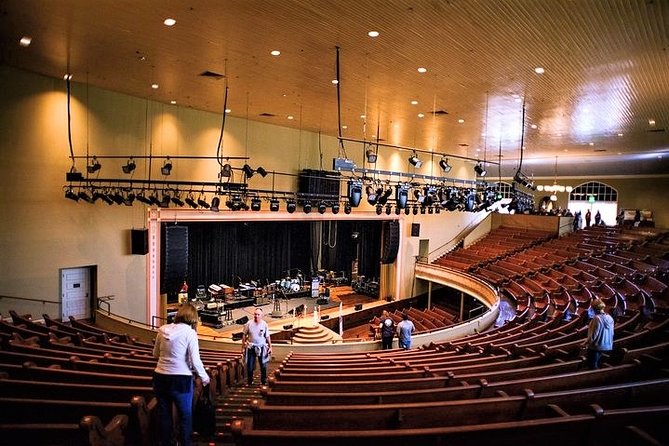 Discover Nashville City Tour With Entry to Ryman & Country Music Hall of Fame - Previous Visitors Recommendations