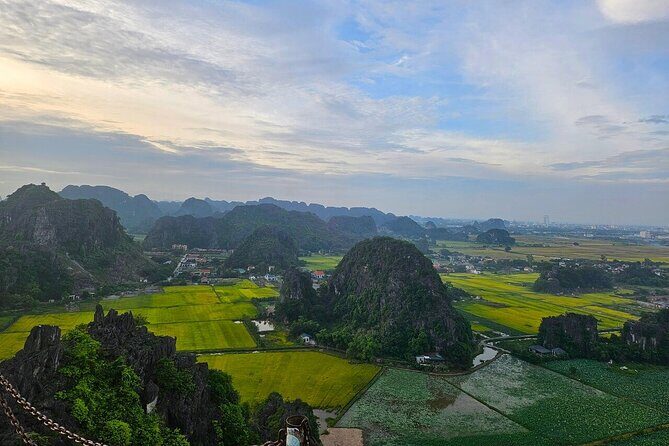 Discover Ninh Binh: Bai Dinh, Trang An & Mua Caves from Hanoi - Lunch and Authentic Flavors  