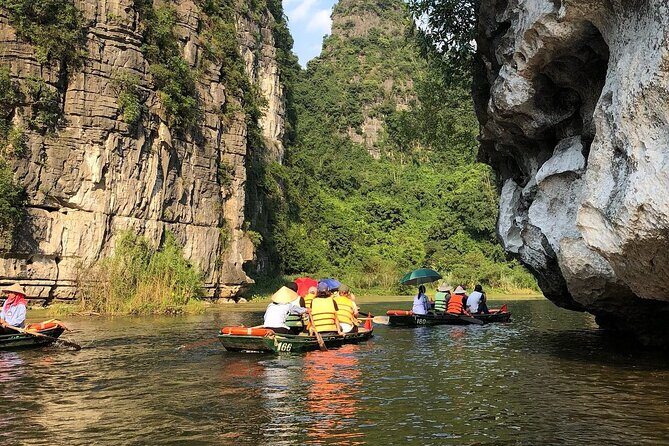 Discover Ninh Binh: Bai Dinh, Trang An & Mua Caves from Hanoi - Returning to Hanoi  