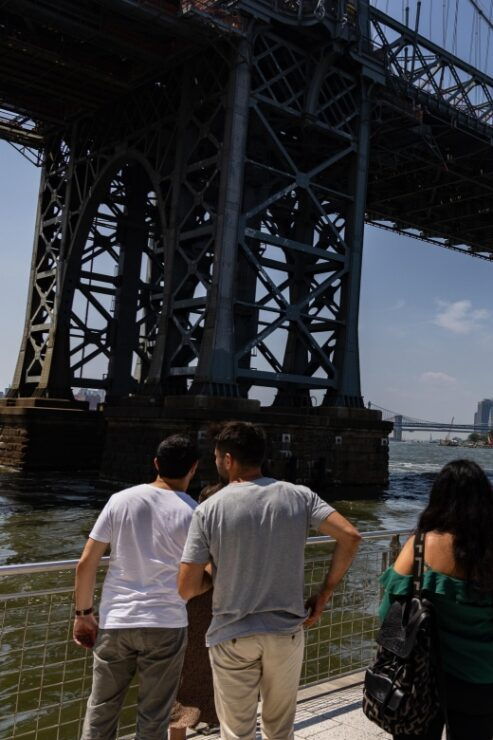 Discover NYC-Tour of Manhattan, The Bronx, Queens & Brooklyn - Tour Highlights