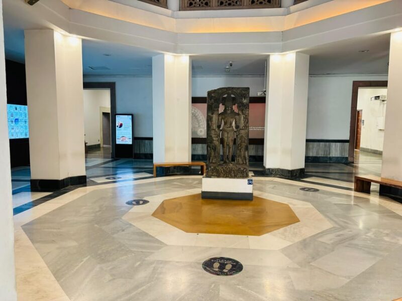 Discover Old & New Delhi: Private Tour with Street Food - The Logistics and Comfort