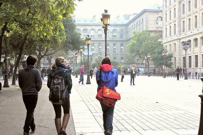 Discover Paris: 2-Hour Walking Tour of the Old Town - Tour Details and Inclusions