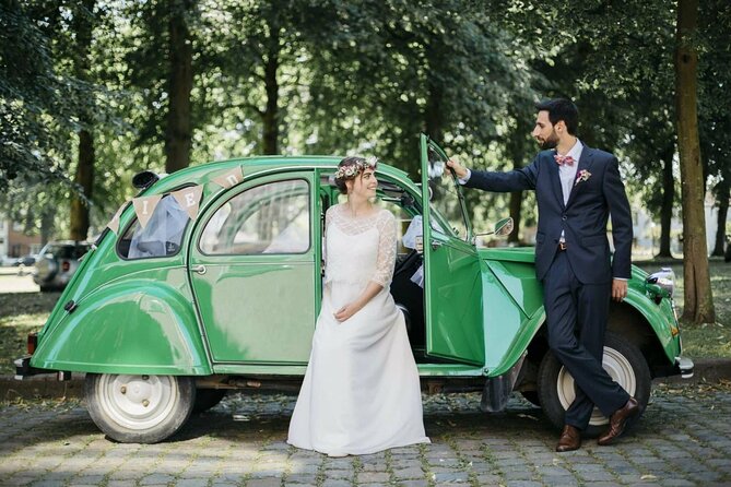 Discover Paris in 1 Hour: Fun and Efficient 2CV Tour - Booking and Pricing Information