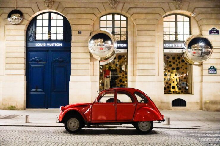 Discover Paris in a 2cv - Embrace Parisian Elegance in Style