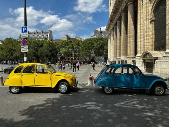 Discover Paris in a 2cv - Delve Into Parisian Culture and History