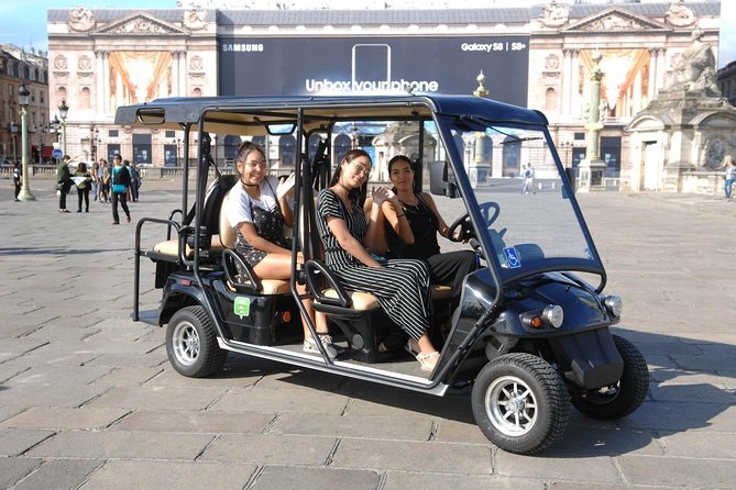 Discover Paris in Electric Golf Carts - Meeting and Pickup Details