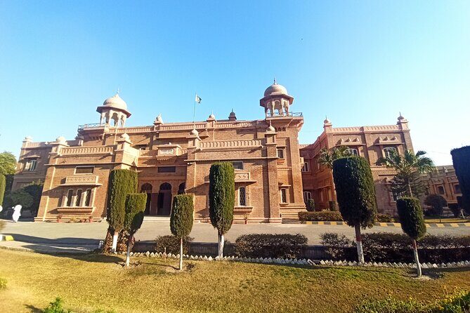 Discover Peshawar Full Day Guided Tour from Islamabad - An In-Depth Look at the Tour Experience