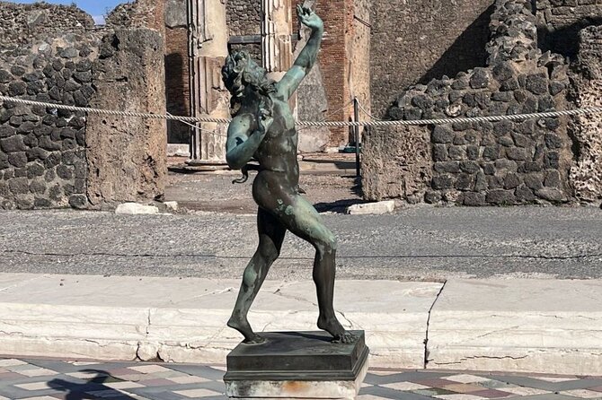 Discover Pompeii and Naples by High Speed Train From Rome - The Sum Up