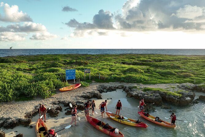 Discover Popoia Island and Kailua Bay by Kayak Guided Tour - What to Expect from the Tour