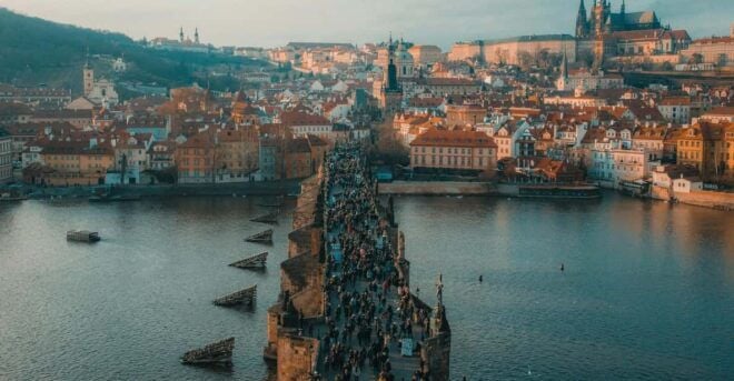 Discover Prague – 4 Hours Tour - Experience Highlights