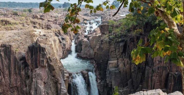 Discover Raneh Fall From Khajuraho Guided Half Day Car Tour - Tour Details