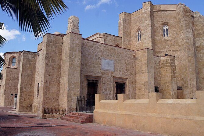 Discover Santo Domingo - What Makes This Tour Stand Out?