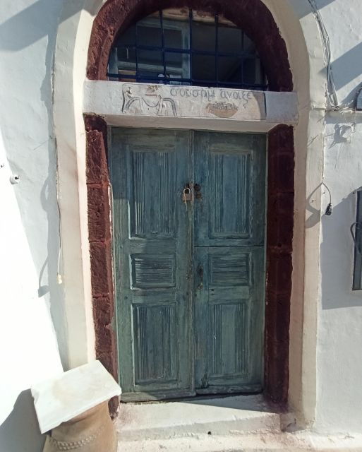 Discover Santorinis Charms: Private Day Trip From Crete - Important Information
