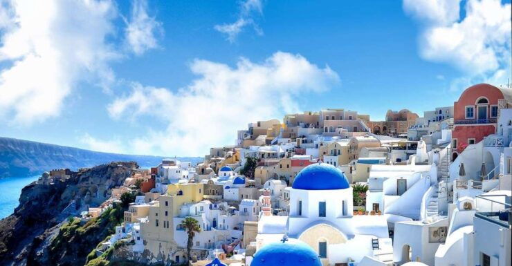 Discover Santorinis Instagram Gems - Best Photo Spots in Oia Village