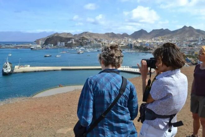 Discover São Vicente in 1 Day With Lunch Included - Tour Experience