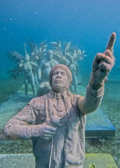 Discover Scuba at the Underwater Sculpture Park - What to Expect on the Tour