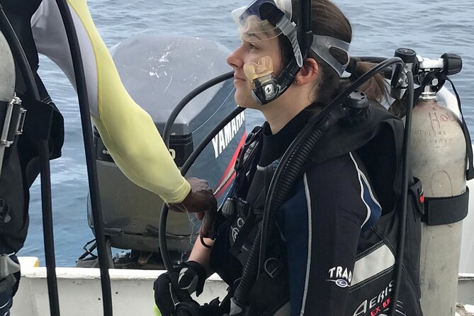 Discover Scuba Diving in Montego Bay W/ PADI Instructor - Inclusions: Bottled Water, Scuba Gear, and Lunch