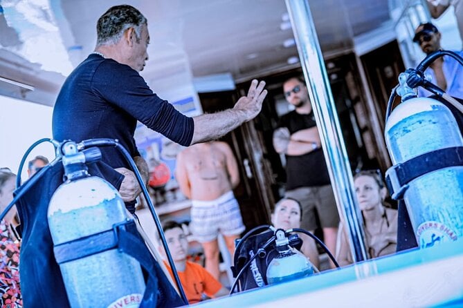 Discover Scuba Diving Sharm El Sheikh - PADI Discover Scuba Diving Experience