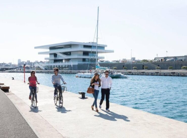 Discover & Taste Valencia on a Bike Tour (Tapas + Bike) - Language and Cancellation Policy