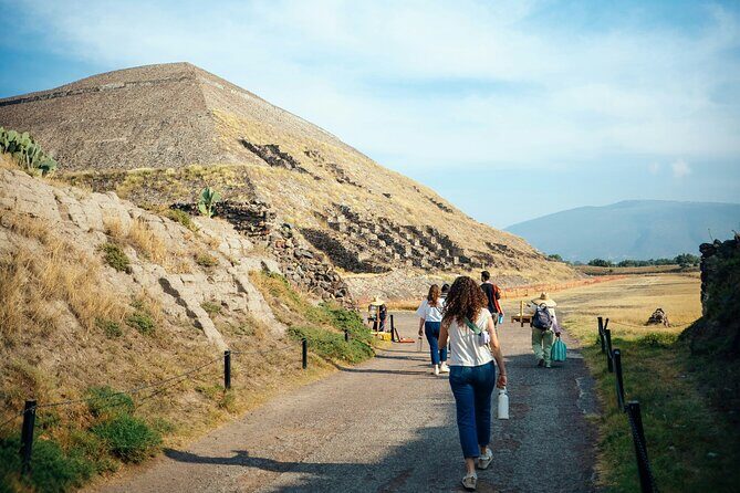 Discover Teotihuacan and the Basilica of Guadalupe from CDMX - Pricing and Value