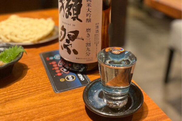 Discover the Allure of 'Japanese-Style Bar Hopping!! - Unveiling Fukuokas Best-Kept Secrets