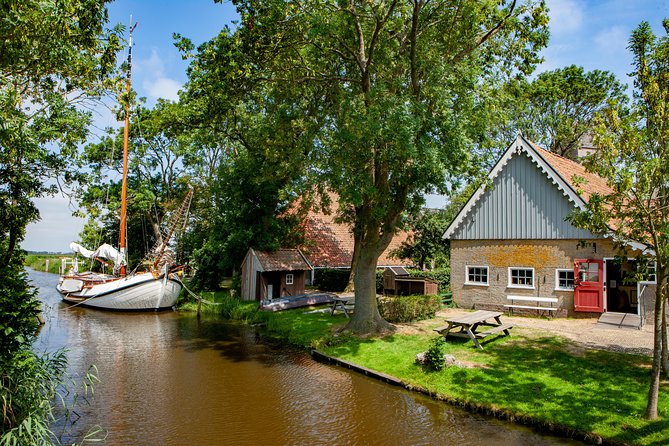 Discover the Amsterdam Lake District and Tulip Fields Tour - Tour Details