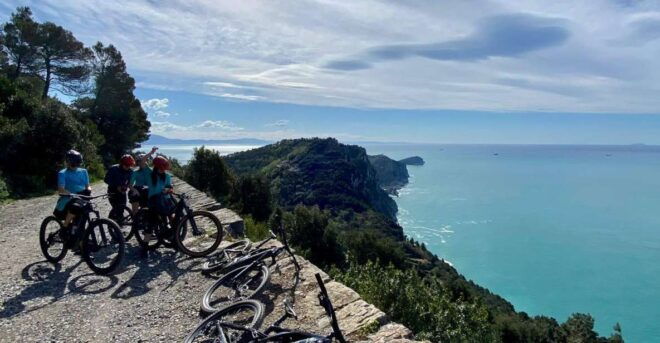 Discover the Cinque Terre by E-Bikes - Meeting Point