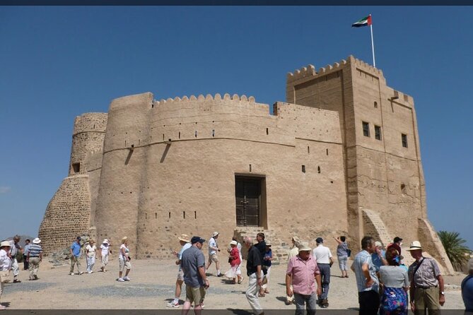 Discover The East-Coast UAE Full Day Trip To Fujairah From Dubai - Important Information