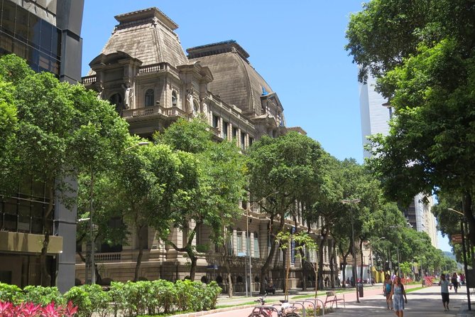 Discover the Enchanting History of Rio De Janeiro - Colonial Influences in Rios History